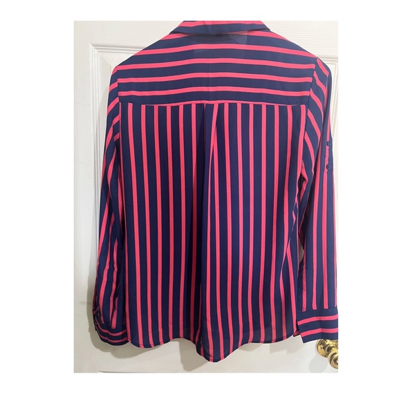 Express Women’s Stripes blouse Small - Picture 3 of 4